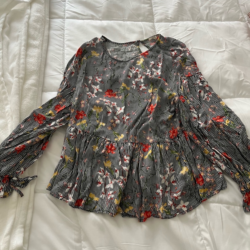 Anthropologie Pleione Floral Top